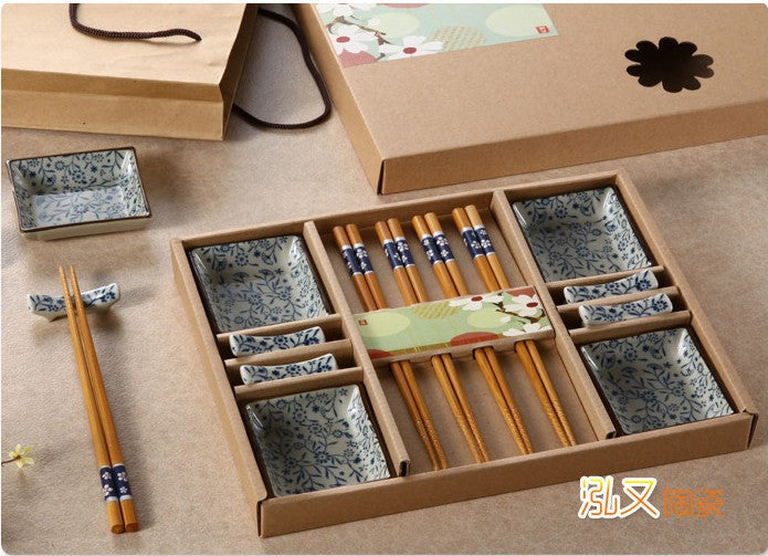 Gift Chopsticks Set 4 pairs of chopsticks + 4 rest + 4 saucer ceramic tableware models Japanese sushi Cutlery sets Lucky Cat - Shopy Max