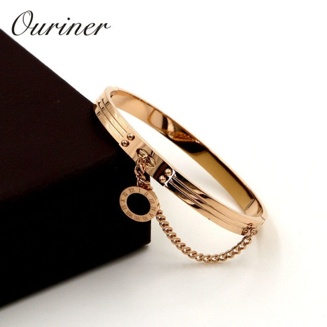 Fine Jewelry Black Round Tag Chain Bangles Roman Numerals Bracelet For Women