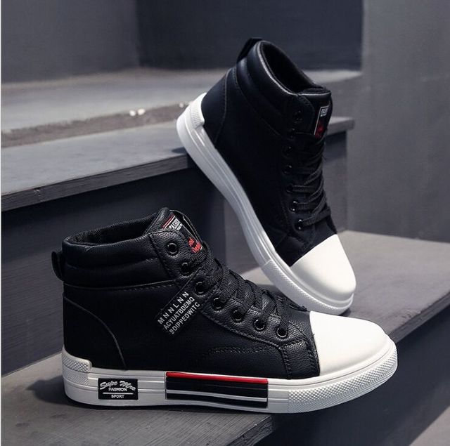 2021 Summer New Designer Shoes Men Fashion Breathable Casual Shoes Daily Little White Shoes Classic Wear Resitant Men gym shoes