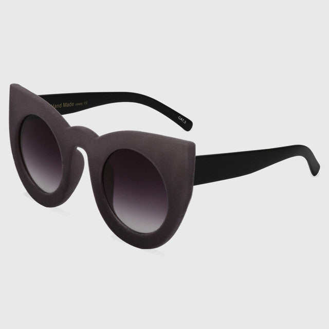 ROYAL GIRL 2017 Fashion Sexy Round Cat Eye Sunglasses Plush personality Border Velvet Frame Sun Glasses For Women Oculos SS205
