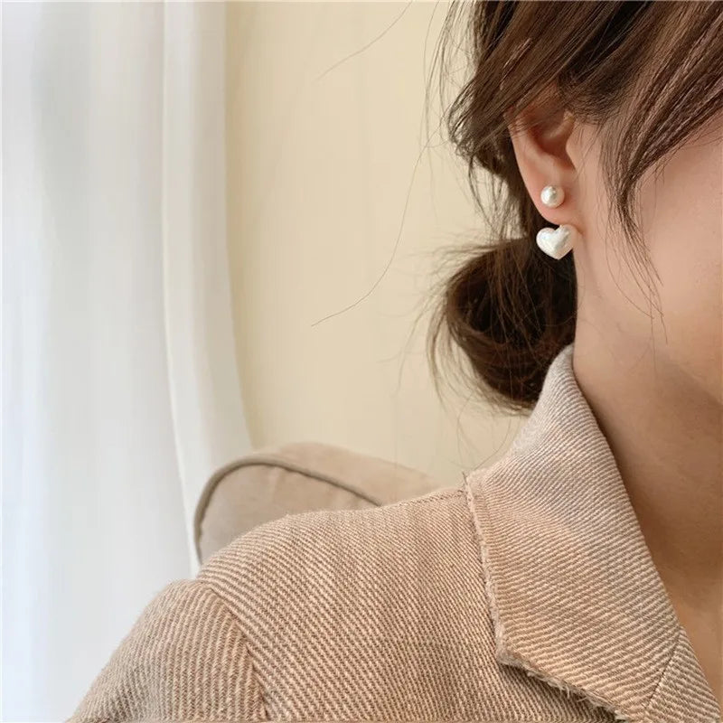 Silver Needle Korean Fashion Imitation Pear Earrings For Women Jewelry 2024 Trending New Luxury Women's Heart Stud Earrings