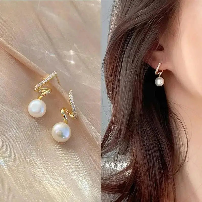 Silver Needle Korean Fashion Imitation Pear Earrings For Women Jewelry 2024 Trending New Luxury Women's Heart Stud Earrings