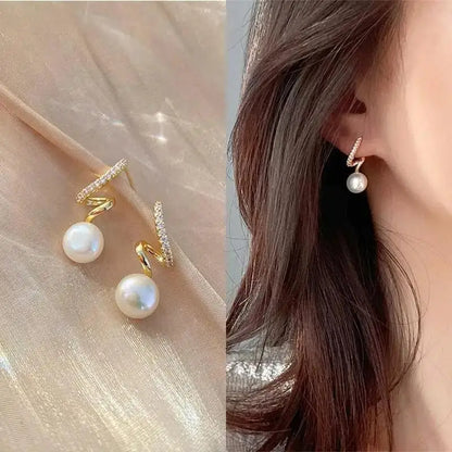 Silver Needle Korean Fashion Imitation Pear Earrings For Women Jewelry 2024 Trending New Luxury Women's Heart Stud Earrings
