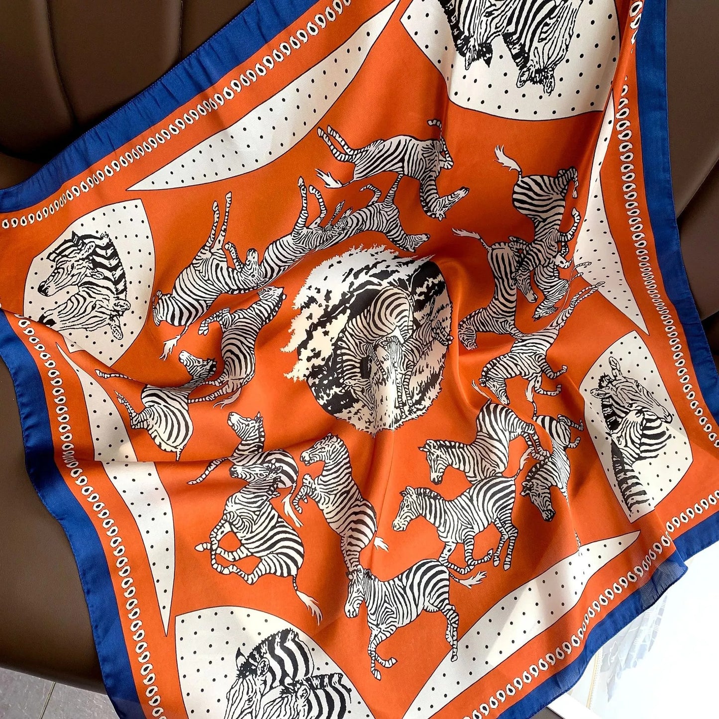 70*70cm Spring Autumn Lady Beach Silk Scarf New Style Headscarf Women Fashion Square shawl wrap Luxury foulard bandanna muffler