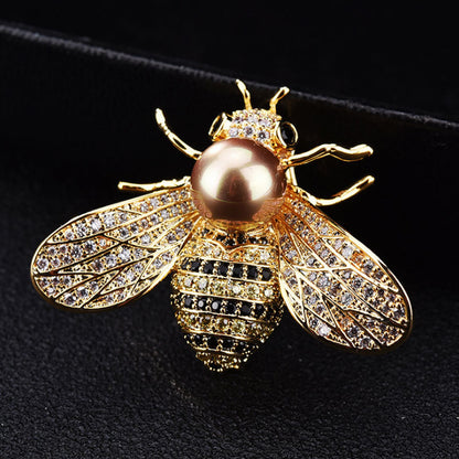 Famous Brand Design Insect Series Brooch Women Delicate Little Bee Brooches