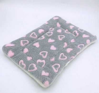 Small Animal Guinea Pig Hamster Bed House Winter Warm Squirrel Hedgehog rabbit