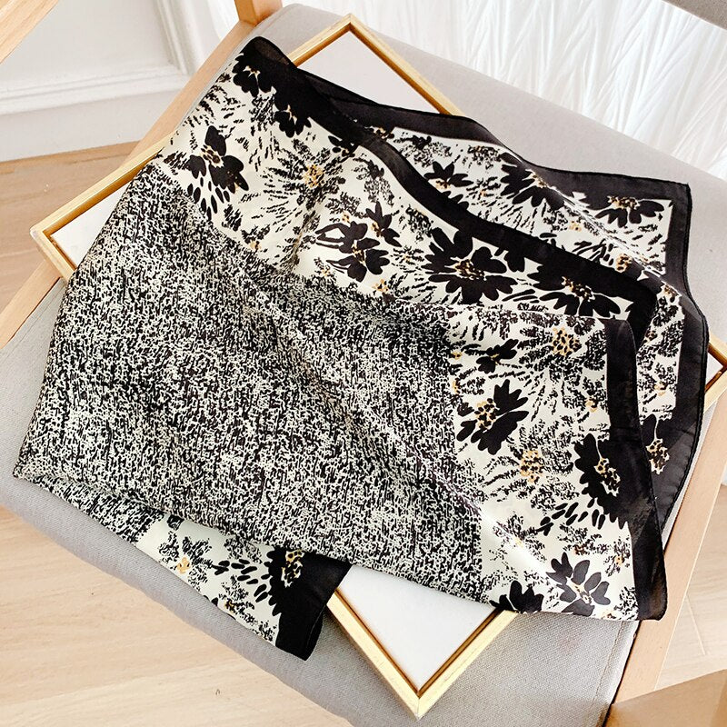 70*70cm Spring Autumn Lady Beach Silk Scarf New Style Headscarf Women Fashion Square shawl wrap Luxury foulard bandanna muffler