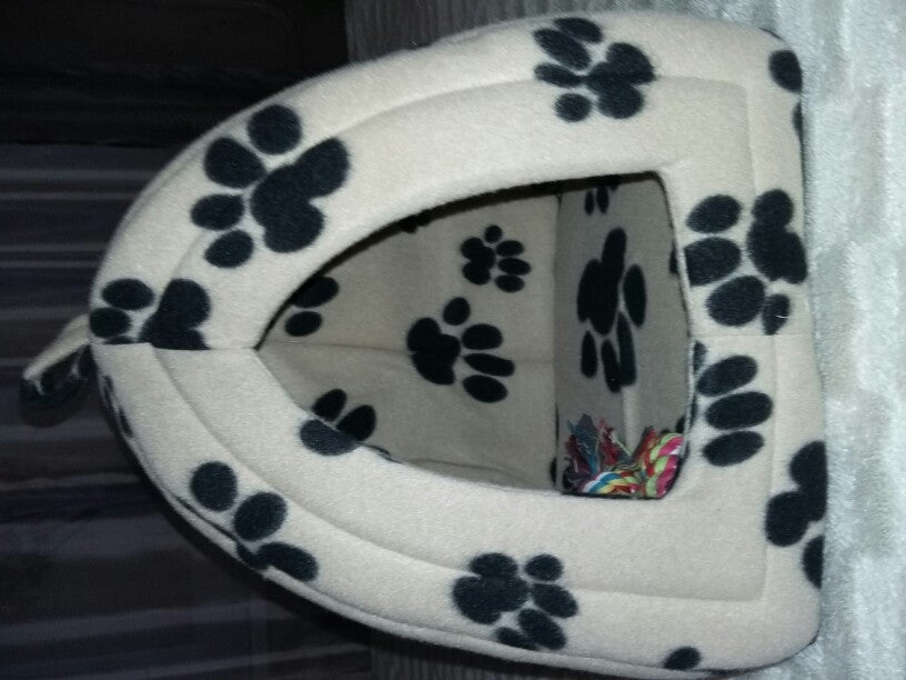 Wholesale Price Cat House and Pet Beds 5 Colors Beige and Red Purple, Khaki