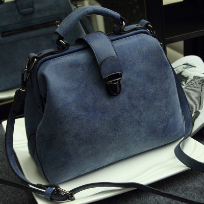 Retro Doctor Bag Fashion Large Capacity Messenger Bag Ladies Shoulder Bag Scrub