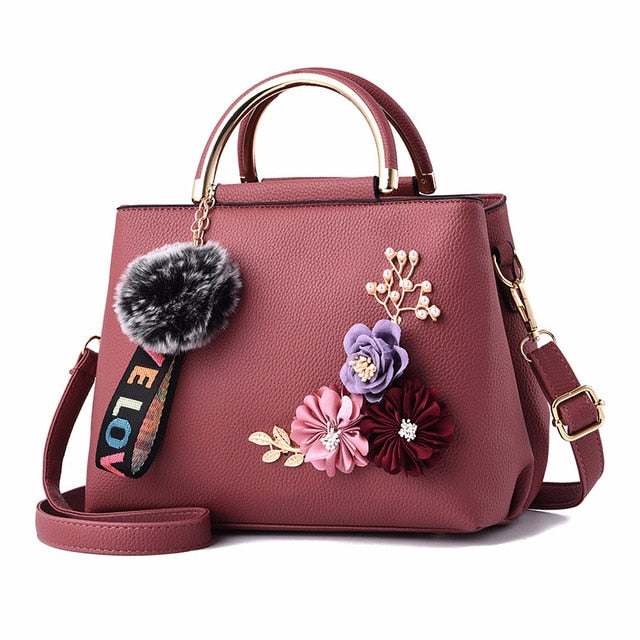 Fashion Leather Women's Shoulder Bags Women Casual Wild Retro Lock Embroidery Designer Handbag.