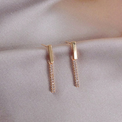 2021 New Cute Animal Stud Earrings for Women Temperament Horse