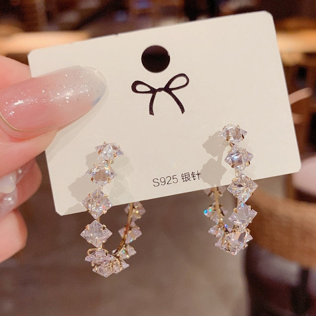 New Women's Earrings Korean Stud Earrings for Women Vintage