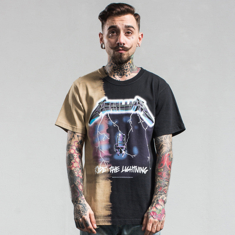 Metallica Rock Band T Shirt Men 2017 Dark Chair Lightning Cotton Short Sleeved