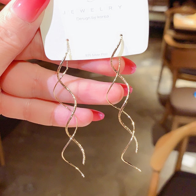 Korean Vintage Glossy Arc Bar Long Thread Tassel Drop Earrings for Women