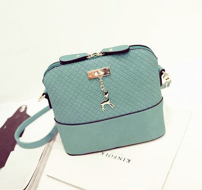 HOT SALE!2017 Women Messenger Bags Fashion Mini Bag With Deer Toy Shell