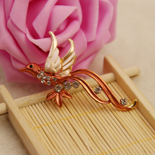 Bird Brooch Spille Da Donna Enamel Pins Cute Love Vintage Collar Tip Mujer Safety Metal Pin Rhinestone Brosche Women Hummingbird