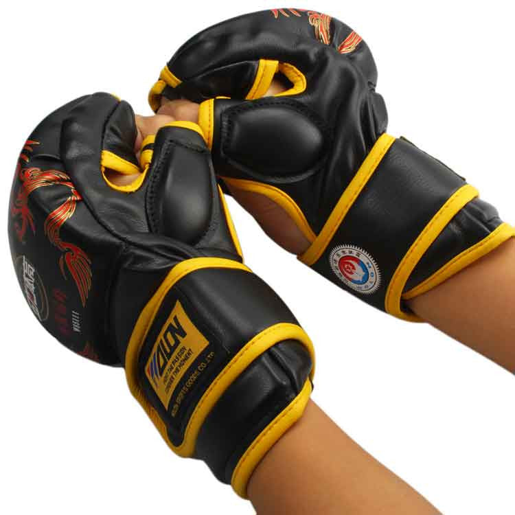 MMA Gloves PU Punching Bag Boxing Gloves