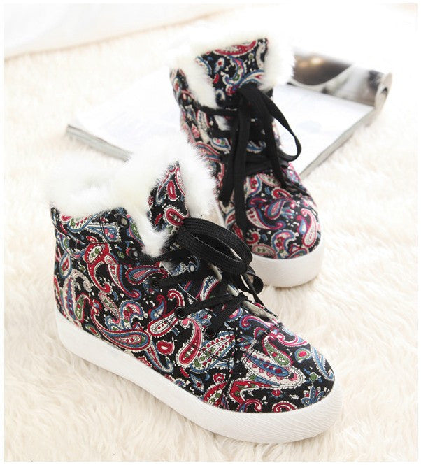 Winter Fashion Women Totem Print Lace Up Snow Boots Casual Cotton Fabric Warm Padded Fur Stitched Woman Boots Height Increasing