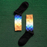 Male Tide Brand Happy Gradient Color Paragraph summer Style Pure Cotton Men's Knee High Business Socks WZ042