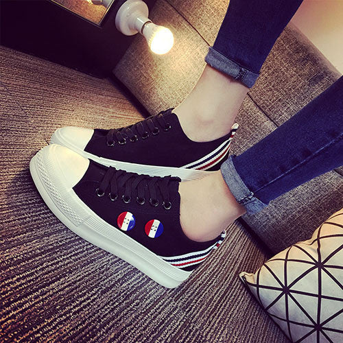 New Style Women Canvas Shoes Flag Fashion Low Girls Sneakers Canvas Sneakers Sports Shoes Women Travel Shoes