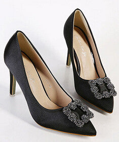 New ladies shoes Women flats shoes High Quality Manolos Wedding Shoes Jeweled Rhinestone Satin Silk Flat Shoes