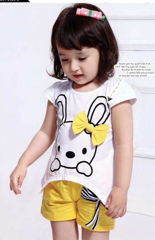NEW  Free shipping cartoon girl T shirt + bowknot pants set,girl clothing set,kids clothing set
