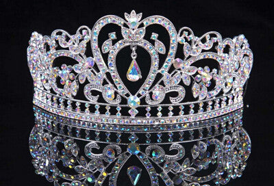 2016 New Arrival Luxuious AB Color Crystal Bridal Tiaras Fashion Princess Crown Silver Wedding Crowns Hair