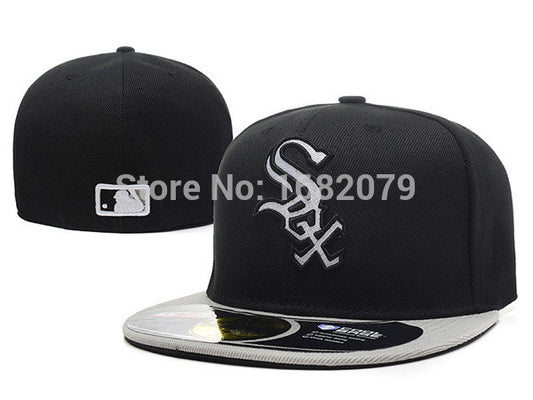 Men's Chicago White Sox sport team fitted cap on field two tone full closed design baseball hat